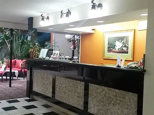 Governors Airport Area Hotel 3*