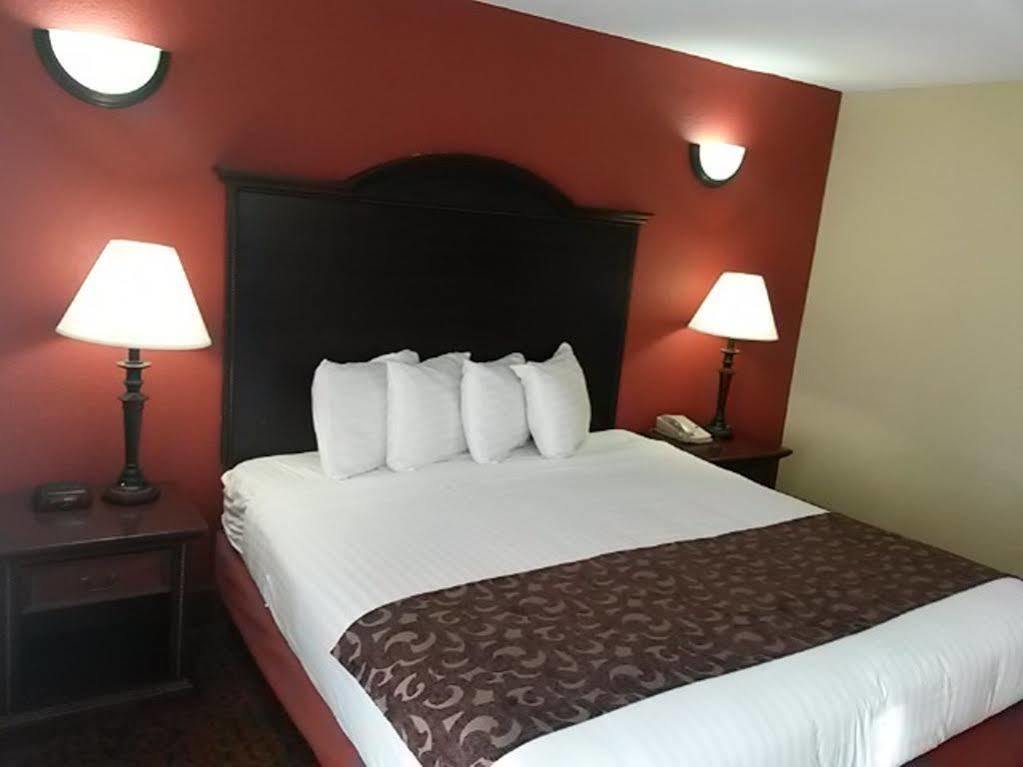 Governors Airport Area Hotel Oklahoma City