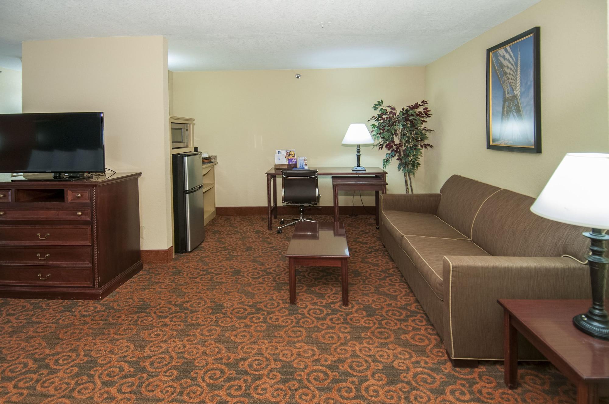 Governors Airport Area Hotel 3*